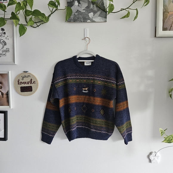 Zephyr Sweaters - Vintage Zephyr Knit Sweater with Embroidery And Multicolor Stripes